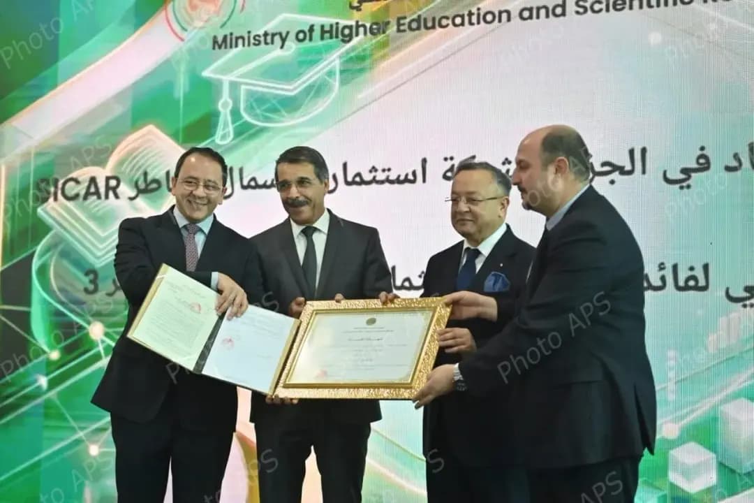 Tukci n usemres amezwaru I termiṣt n usfukti s yihri n yimizaten s wannaw asdawan