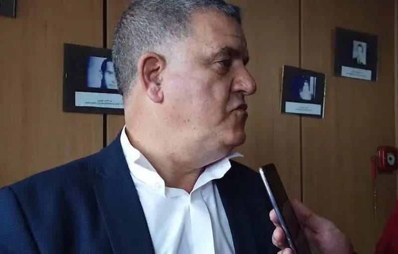 Yewweḍ tamella n Yuc uneɣmas aqbur n Tliẓri Tadzayrit Abdelhafid Chaib