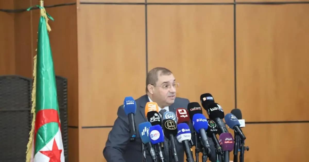 Agzum n teɣdemt « yessweḍ ɣer yiksaben ikmamen deg ukala n ulkat umḍin »