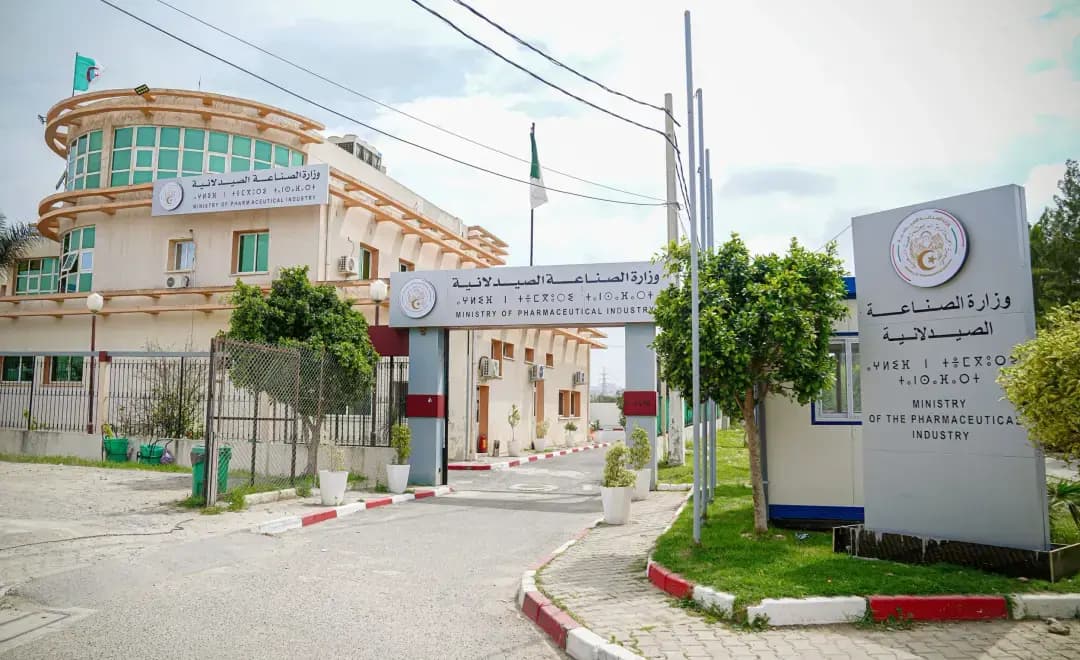 Isafaren: Iɣsuren iwesfaren yessefk ad sɣenzin asatim-nsen ngum ass n uynas i urkad n usigeẓ