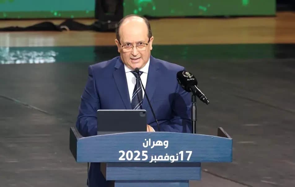 Iwekked-d Uneɣlaf Amezwaru amirew n Dzayer akken ad teg yiwen n usurif aferras deg tɣult n tissugra d yisaduren