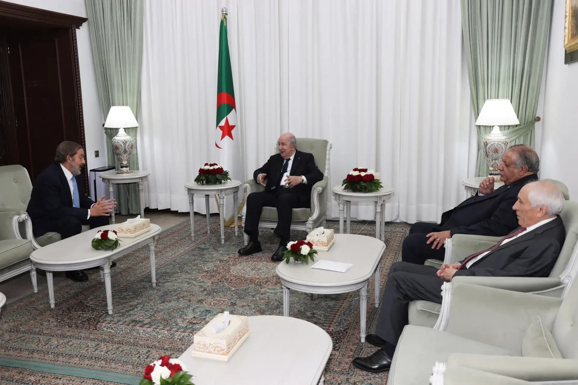 Yermes uselway n tegduda anmazal n Spenyul deg Dzayer