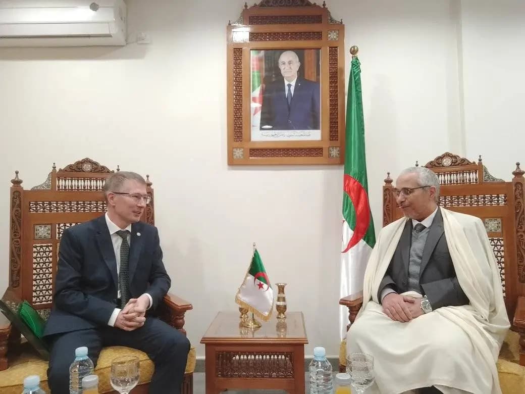 Zaid Al-Khair yermes anmazul n uselway n tegrawt n tmuɣli tasnuddsant « Rrus-Amaḍal Islaman ».