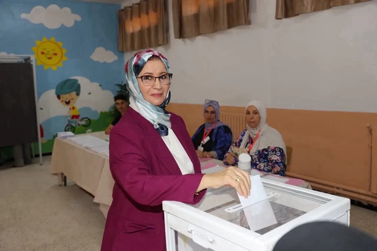 Tameṭṭut n Uselway n Tegduda tga aɣan-nness afranan