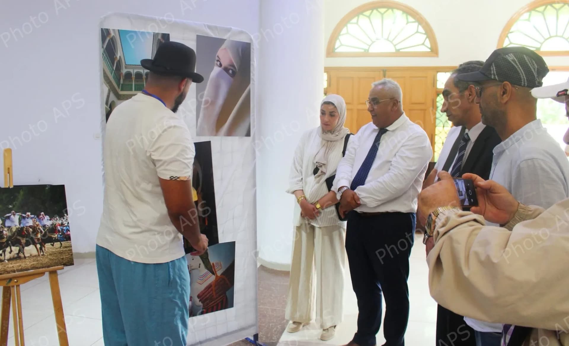 الصالون الوطني للصورة الفوتوغرافية يستقطب جمهورا واسعا