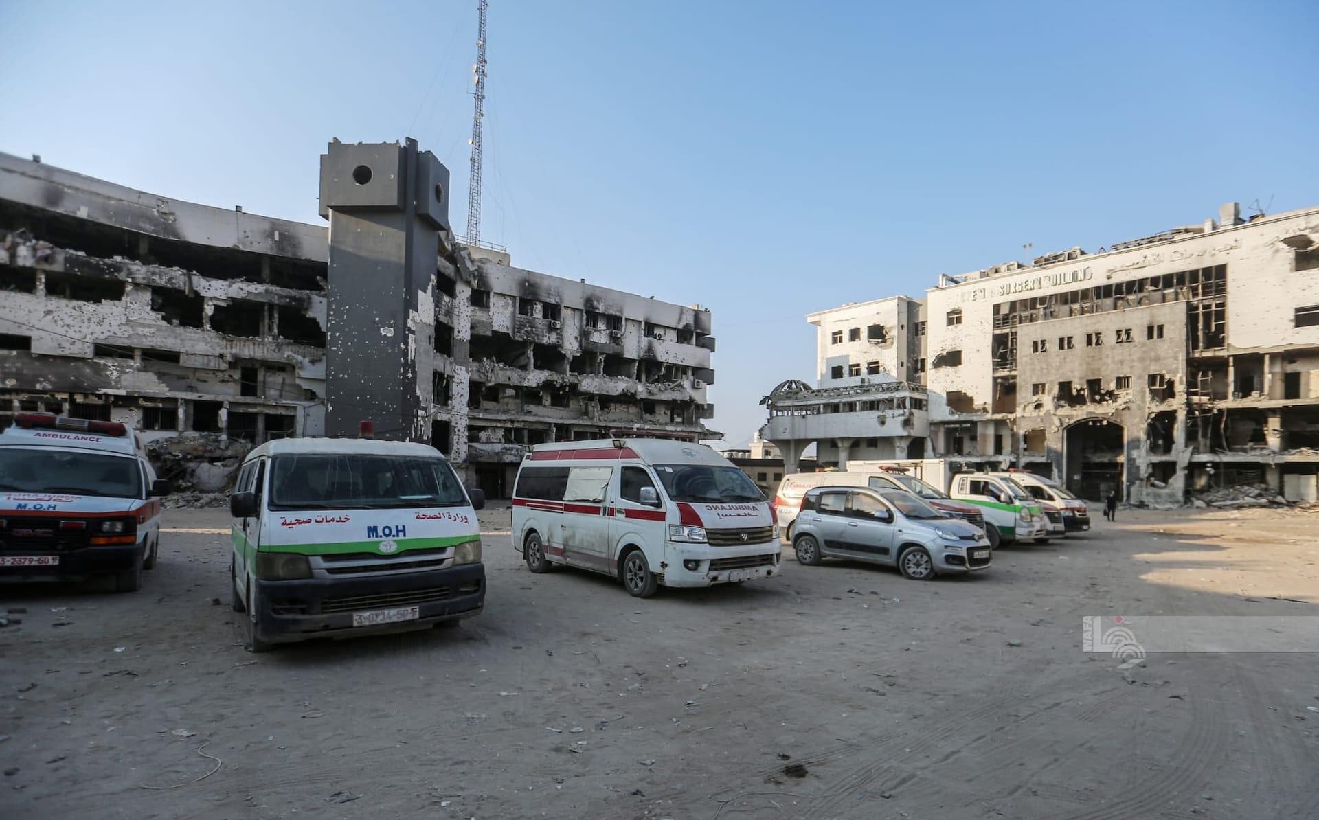 الاحتلال الصهيوني يقتل طاقمين طبيين كل يوم وصحفيا كل 3 أيام