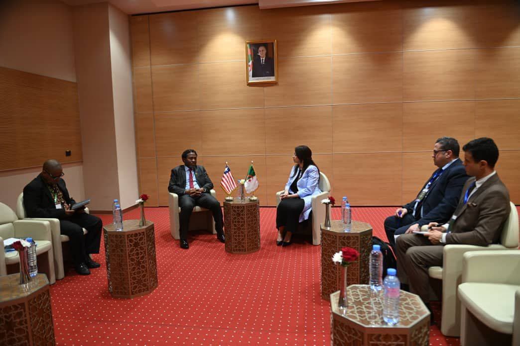 منصوري تستقبل نائب وزير التعاون الدولي والتكامل الاقتصادي الليبيري