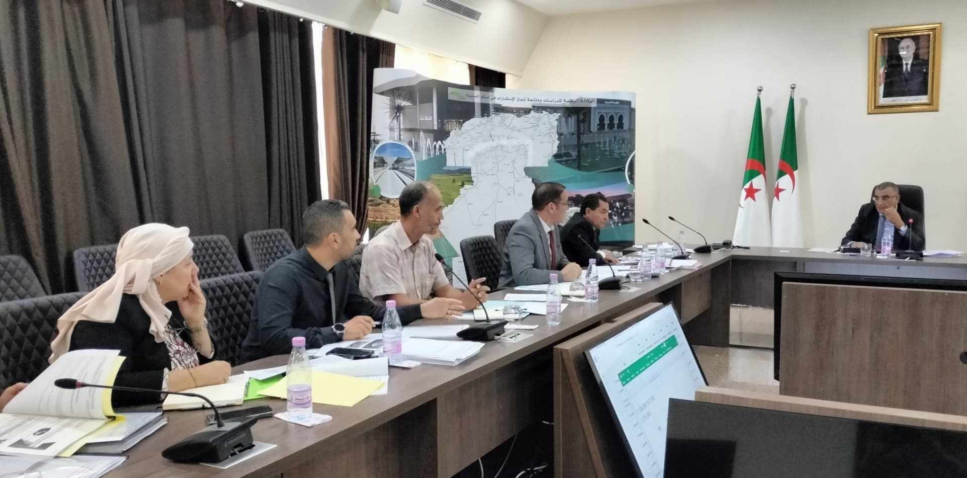 أشغال عمومية: السيد جلاوي يسدي تعليمات بتسريع وتيرة إنجاز المشاريع الجارية