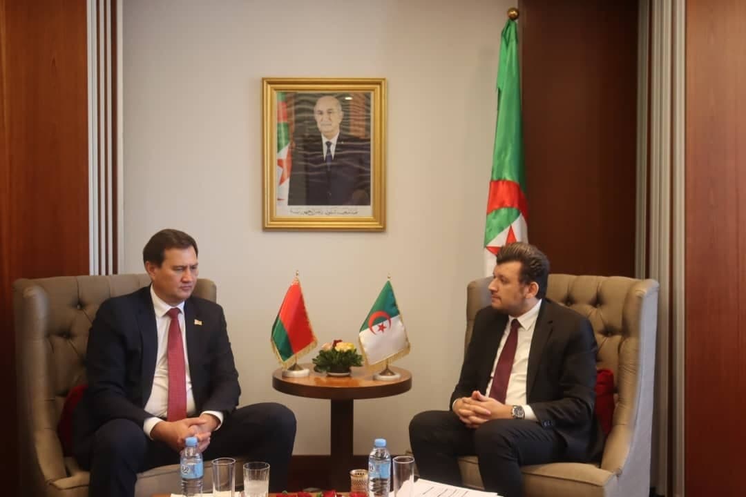 السيد وليد يستقبل وزير الشؤون الخارجية لجمهورية بيلاروسيا