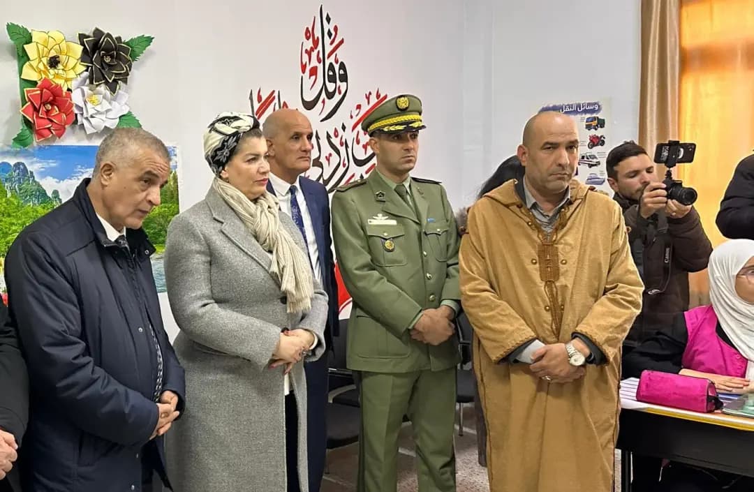 مولوجي تشرف على وضع ملحقة الأطفال المعاقين سمعيا حيز الخدمة ببريكة