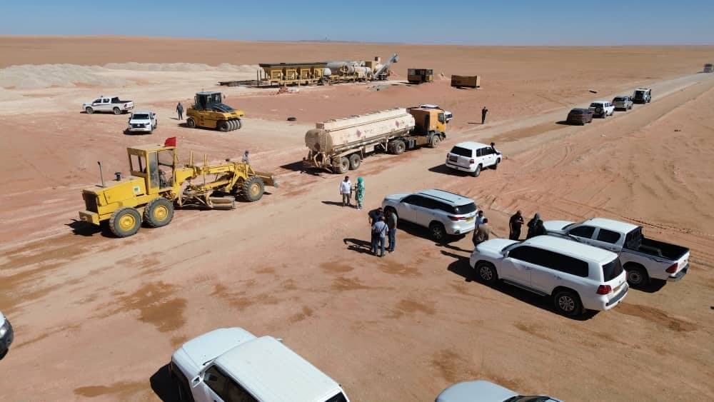 أدرار: وزير الصناعة يعاين مشروع الخط الثاني للإنتاج بوحدة الإسمنت لمجمع جيكا ببلدية تيمقطن