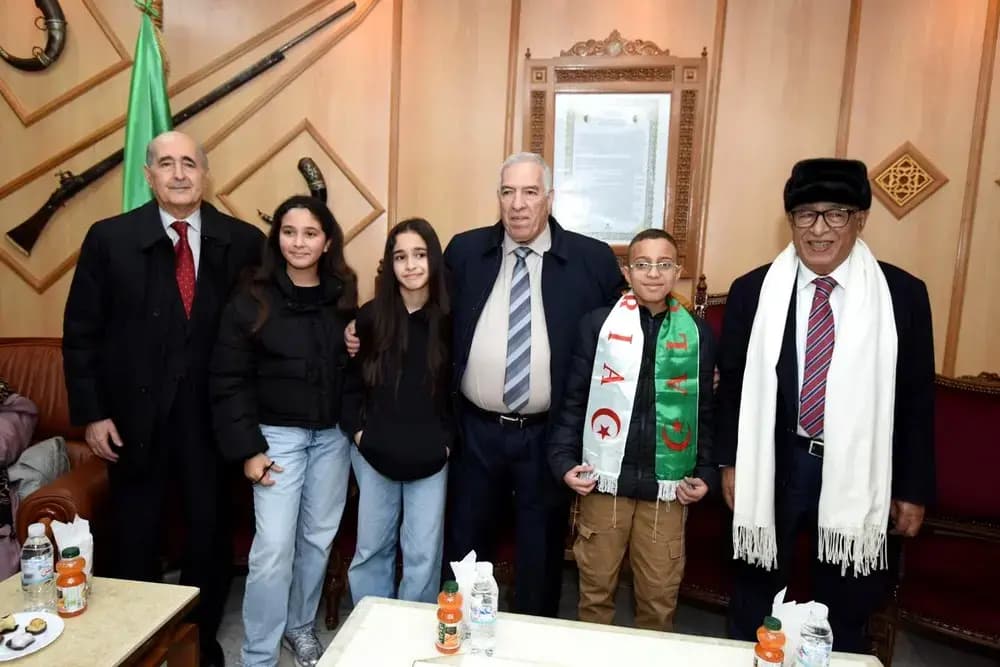 Journey of Memory: Minister of Mujahideen receives children of national community abroad