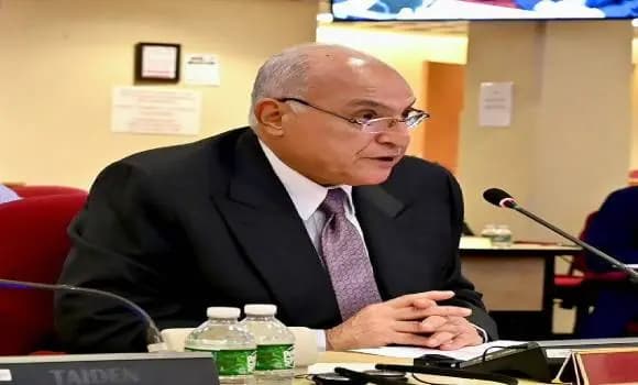 Attaf holds bilateral discussions with several Arab counterparts