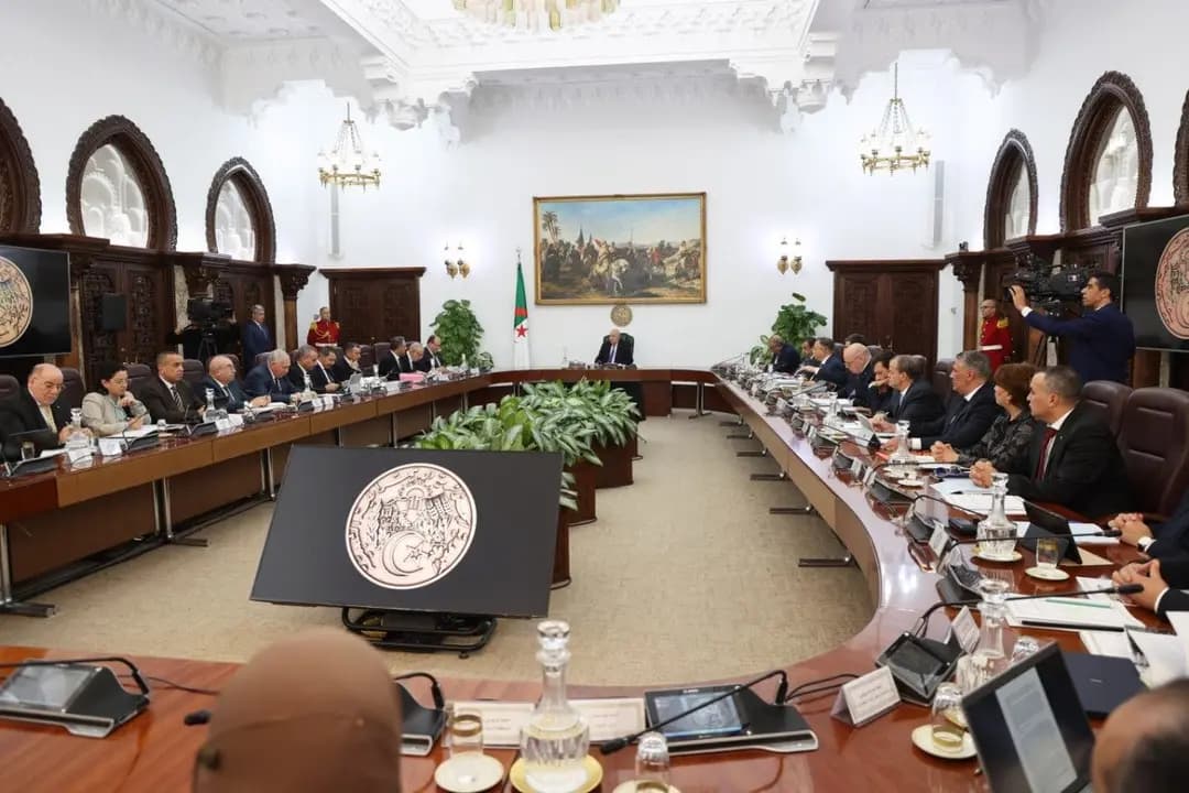 President Tebboune chairs Council of Ministers meeting