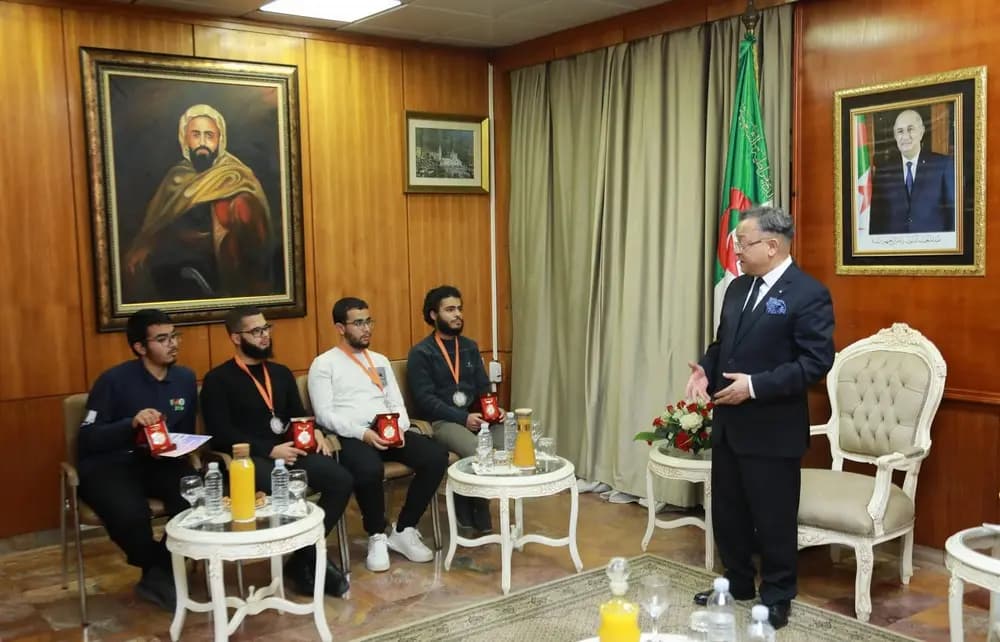 Baddari honors winners of Moscow International Mathematical Olympiad