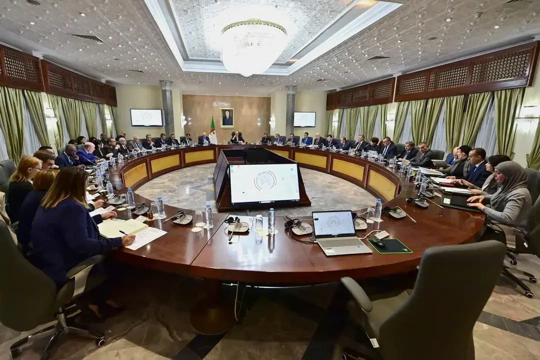 Government meeting tackles audiovisual industry, assisted youth, climate