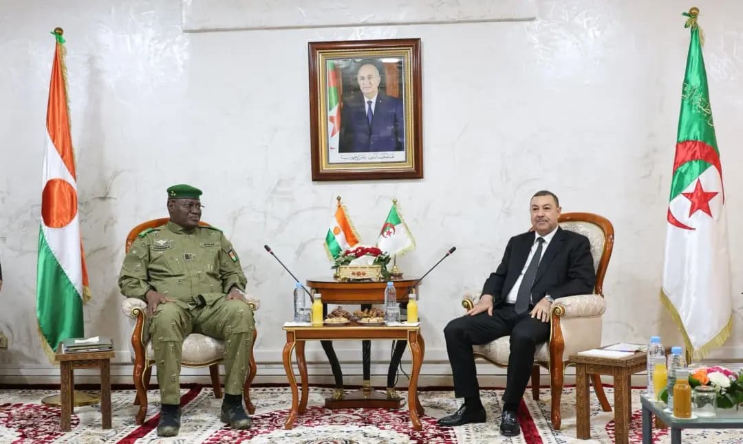 Sayoud receives Nigerien Minister of State for Interior, Public Security, Territorial Administration