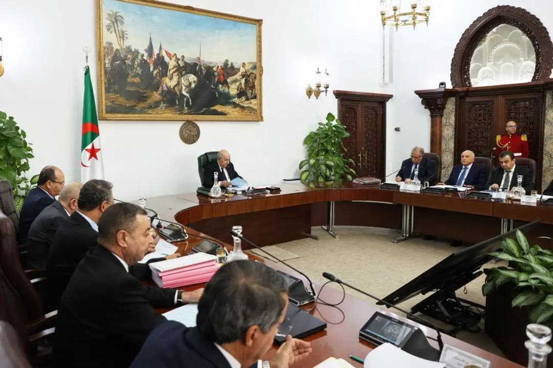 President Tebboune orders close monitoring of north-south electrical grid connection project