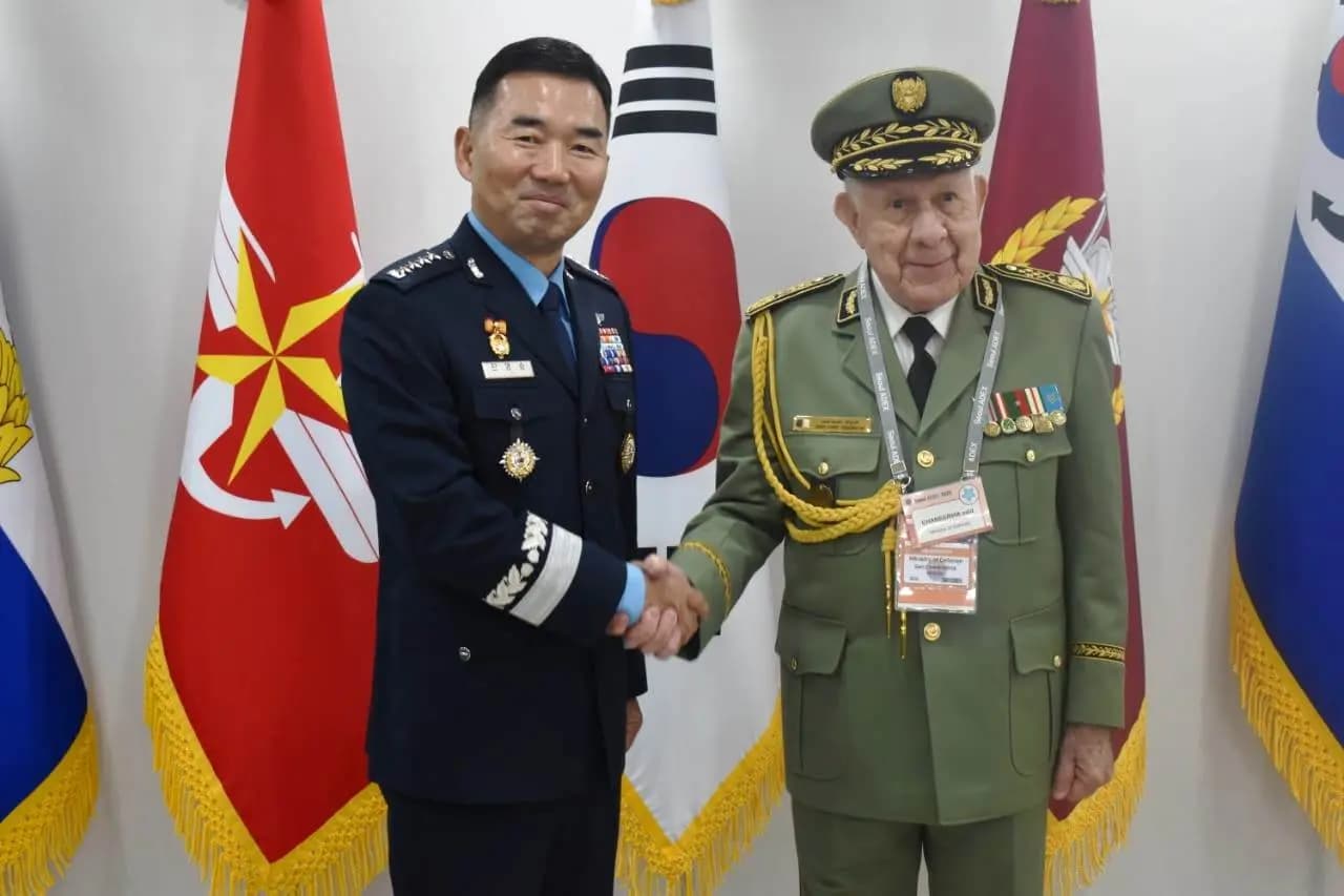 Army General Chanegriha attends, in Korea, ADEX 2025’s official opening ceremony
