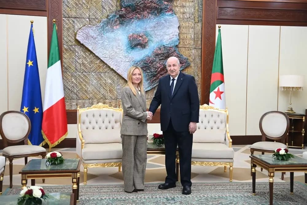 President Tebboune holds one-on-one talks with Italian PM Giorgia Meloni