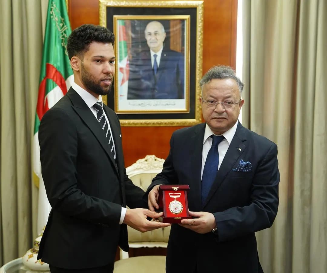 Baddari honors researcher Laid Dardabou, winner of "Stars of Science" Award